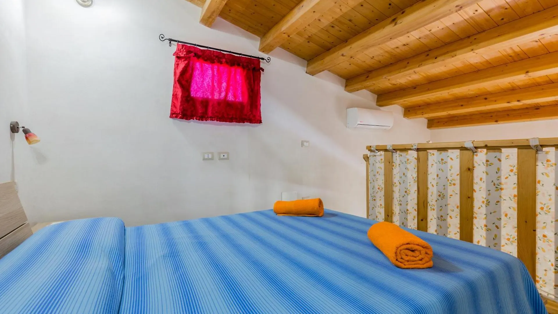 Villa Horus Near The Sandy Beach With Pool, Parking & Wifi Calabernardo 0*,